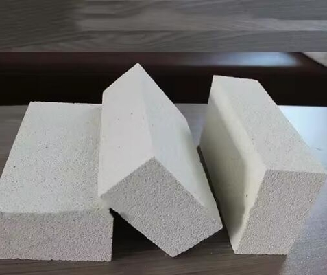 Стеклянная печь облицовка муллит изоляционный кирпич 1700C изоляционный огневой кирпичи Jm26 Jm28 Jm32 Рефракторный кирпич