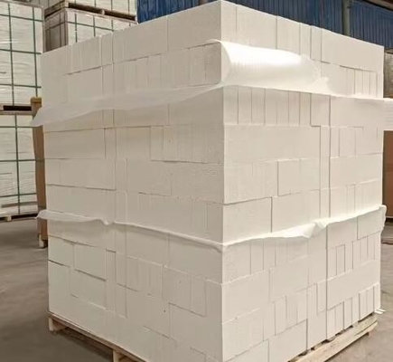 Стеклянная печь облицовка муллит изоляционный кирпич 1700C изоляционный огневой кирпичи Jm26 Jm28 Jm32 Рефракторный кирпич