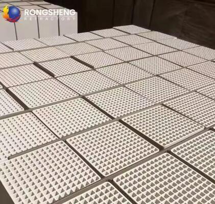 Высокоэффективный керамический регенератор из кордиерит-муллито-корундовой керамики на основе оксида алюминия для регенерационных нагревательных печей