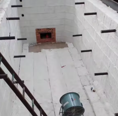 1260C 1430C Огнеупорный керамический волокнистый складной блок Алюмосиликатный керамический модуль для высокотемпературной печи